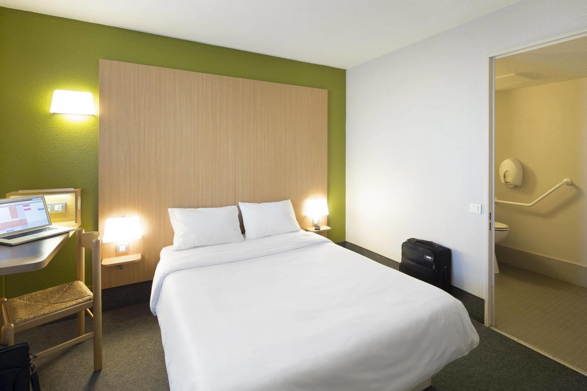 B&B Hotel Dieppe Saint-Aubin-sur-Scie Esterno foto